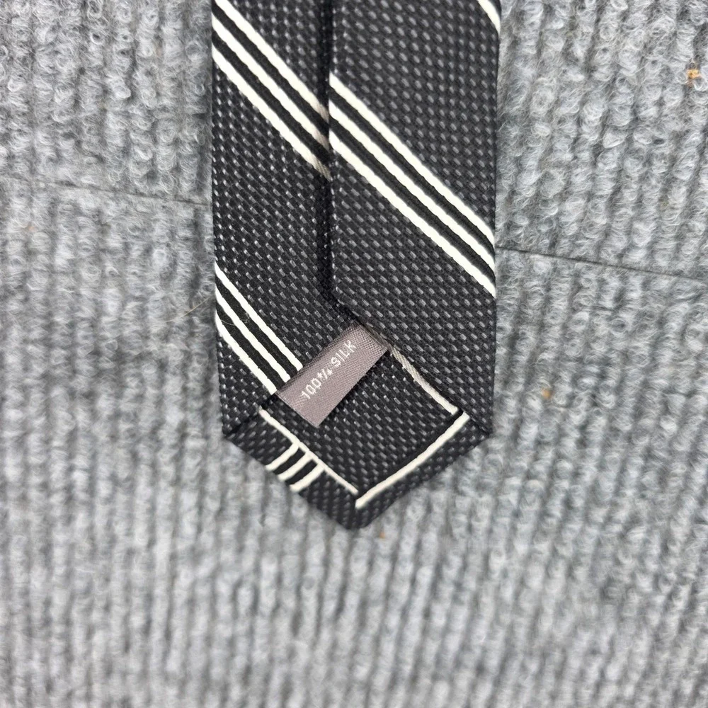 Daniel Cremieux Signature Collection Silk Tie Limited Edition Black White Stripe